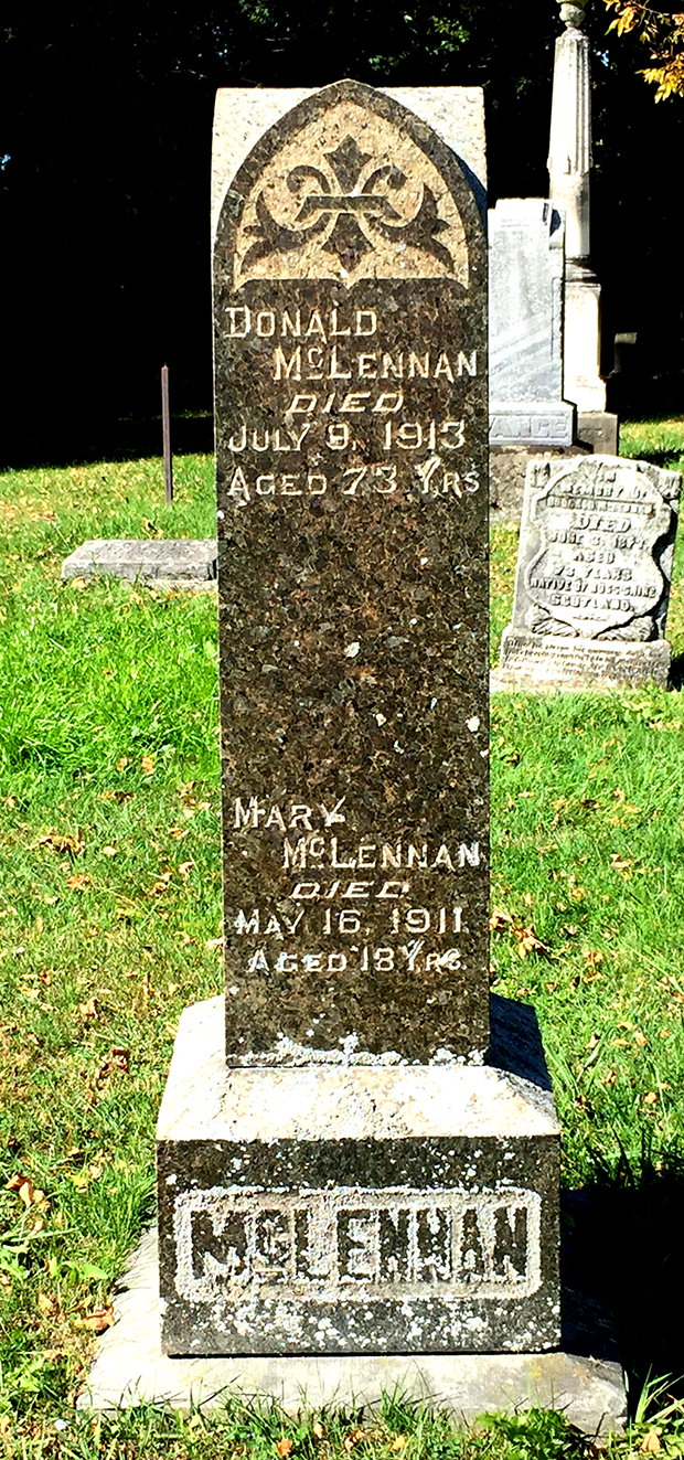 Photo of headstones/Donald McLennan d1913 hdstn Port Bruce Cemetery - Baie du Dore cem ON